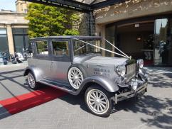 Chauffeurs Wedding Cars